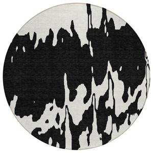 HomeRoots 5' Versatile Black and Ivory Abstract Indoor Outdoor Rug - Washable, Durable, Stylish for Any Space 8' Round 613616