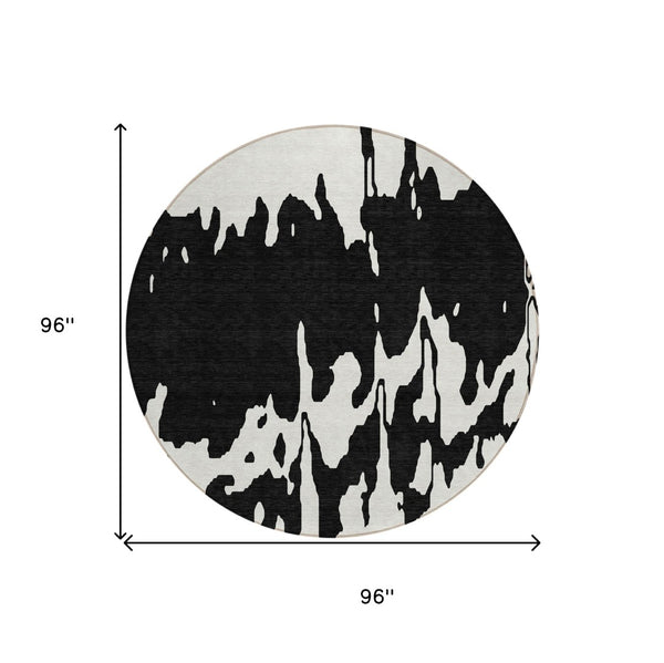 HomeRoots 5' Versatile Black and Ivory Abstract Indoor Outdoor Rug - Washable, Durable, Stylish for Any Space 8' Round 613616