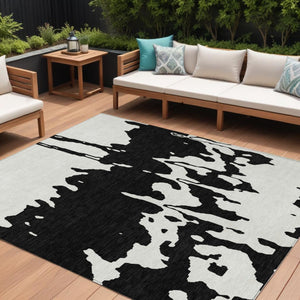 HomeRoots 5' Versatile Black and Ivory Abstract Indoor Outdoor Rug - Washable, Durable, Stylish for Any Space 9' X 12' 613618