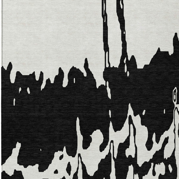 HomeRoots 5' Versatile Black and Ivory Abstract Indoor Outdoor Rug - Washable, Durable, Stylish for Any Space 10' X 14' 613619