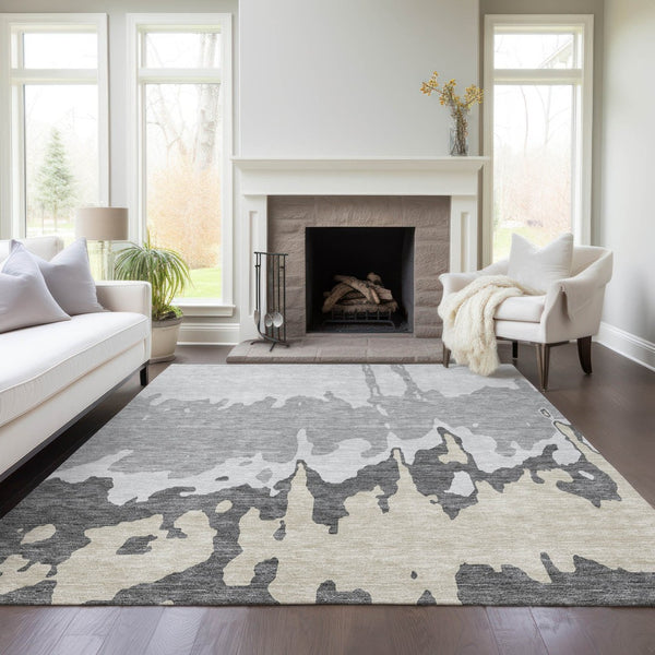 HomeRoots 5' Modern Gray and Silver Abstract Washable Indoor Outdoor Area Rug for Versatile Spaces and Style 5' X 8' 613627