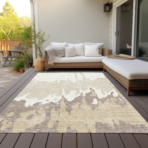 HomeRoots 5' Abstract Ivory and Beige Area Rug - Stylish, Washable, Stain-Resistant for Indoor and Outdoor Use 8' X 10' 613635