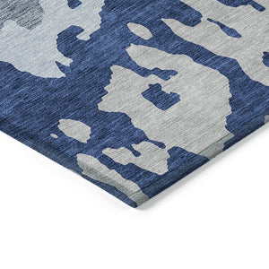 HomeRoots 5' Sky Blue and Denim Abstract Area Rug - Durable, Stain-Resistant Design for Indoor & Outdoor Use 5' X 8' 613657