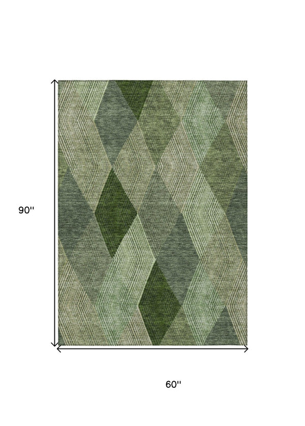 HomeRoots 5' Washable Argyle Area Rug in Mint Green & Sage – Durable, Stylish for Indoor & Outdoor Spaces 5' X 8' 613688