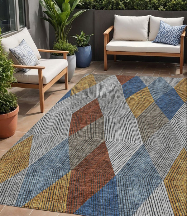 HomeRoots 5' Stylish Gray, Gold, and Blue Argyle Washable Area Rug for Indoor and Outdoor Spaces, Durable & Elegant 5' X 8' 613694