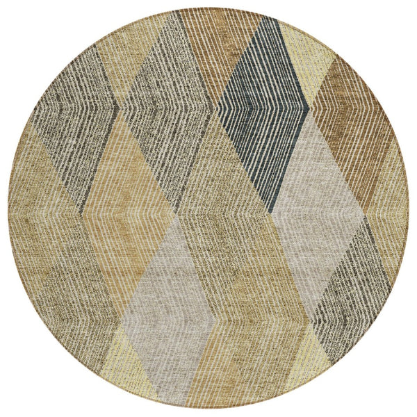 HomeRoots 5' Washable Indoor Outdoor Area Rug in Classic Brown Gold Taupe Argyle - Durable & Easy Care 8' Round 613707