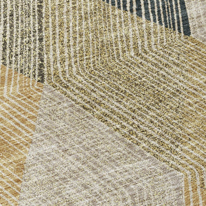 HomeRoots 5' Washable Indoor Outdoor Area Rug in Classic Brown Gold Taupe Argyle - Durable & Easy Care 8' Round 613707
