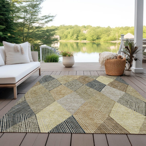 HomeRoots 5' Washable Indoor Outdoor Area Rug in Classic Brown Gold Taupe Argyle - Durable & Easy Care 9' X 12' 613709