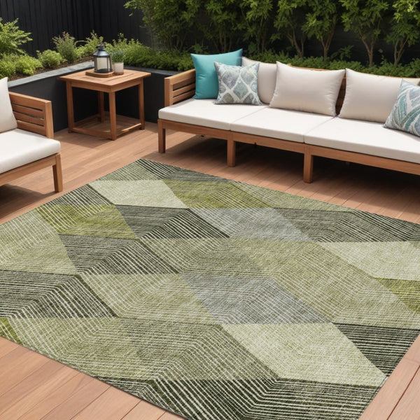 HomeRoots 5' Argyle Area Rug - Olive Green, Gray & Ivory - Washable, Durable for Indoor & Outdoor Use 8' X 10' 613714