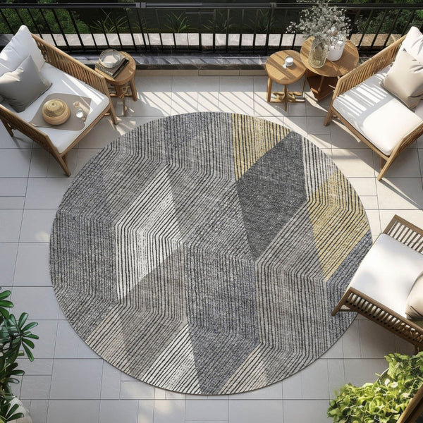 HomeRoots 5' Stylish Pewter Gray and Gold Argyle Washable Area Rug for Indoor and Outdoor Use, Durable Design 8' Round 613731