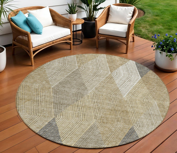 HomeRoots 5' Washable Wheat Taupe and Ivory Argyle Indoor Outdoor Area Rug for Easy Care and Style 8' Round 613743