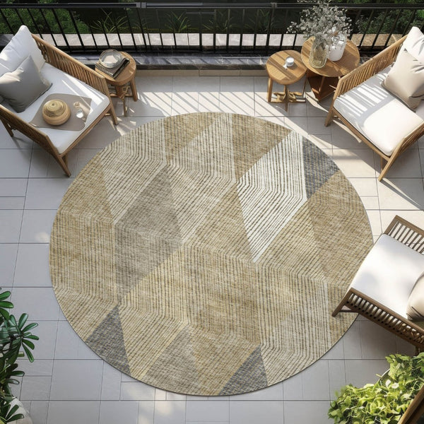 HomeRoots 5' Washable Wheat Taupe and Ivory Argyle Indoor Outdoor Area Rug for Easy Care and Style 8' Round 613743
