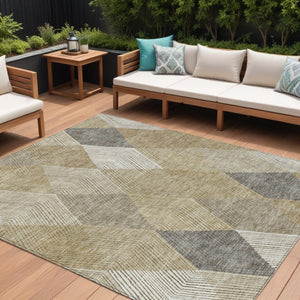 HomeRoots 5' Washable Wheat Taupe and Ivory Argyle Indoor Outdoor Area Rug for Easy Care and Style 8' X 10' 613744