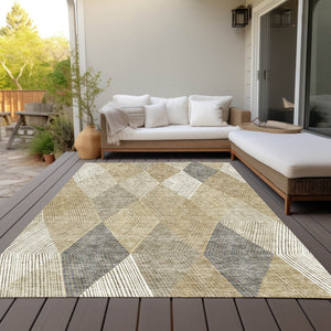 HomeRoots 5' Washable Wheat Taupe and Ivory Argyle Indoor Outdoor Area Rug for Easy Care and Style 10' X 14' 613746