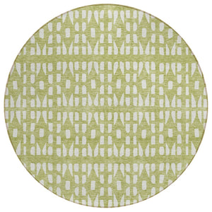 HomeRoots 5' Sage and Ivory Geometric Area Rug - Stylish, Washable, Durable for Indoor and Outdoor Spaces 8' Round 613749