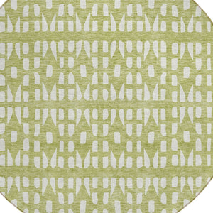 HomeRoots 5' Sage and Ivory Geometric Area Rug - Stylish, Washable, Durable for Indoor and Outdoor Spaces 8' Round 613749