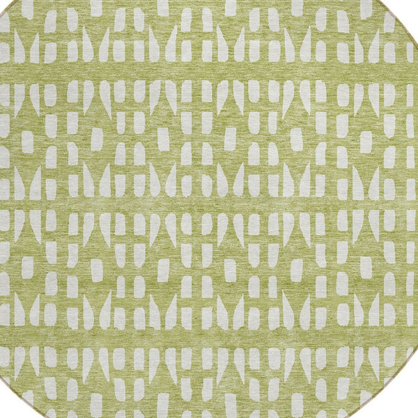 HomeRoots 5' Sage and Ivory Geometric Area Rug - Stylish, Washable, Durable for Indoor and Outdoor Spaces 8' Round 613749