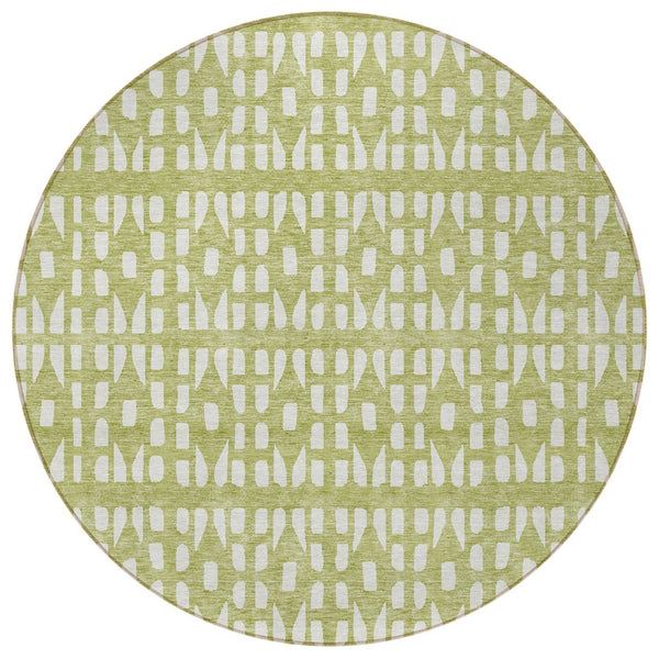 HomeRoots 5' Sage and Ivory Geometric Area Rug - Stylish, Washable, Durable for Indoor and Outdoor Spaces 8' Round 613749