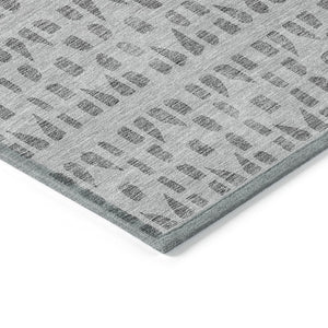 HomeRoots 5' Gray and Ivory Geometric Area Rug - Durable, Washable, Stylish Accent for Indoor or Outdoor Use 8' Round 613773