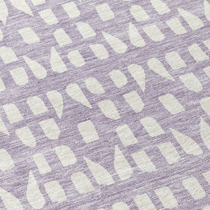 HomeRoots 5' Modern Lavender and Ivory Geometric Area Rug – Durable, Washable Indoor/Outdoor Design for Any Space 8' Round 613785