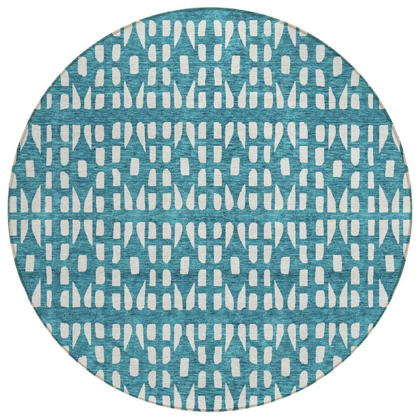 HomeRoots 5' Stylish Teal Blue and Ivory Geometric Washable Area Rug for Indoor or Outdoor Spaces 8' Round 613809