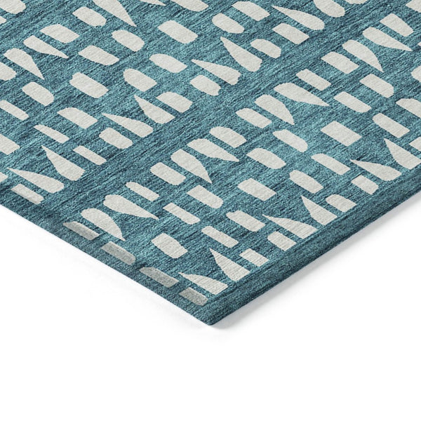 HomeRoots 5' Stylish Teal Blue and Ivory Geometric Washable Area Rug for Indoor or Outdoor Spaces 8' X 10' 613810
