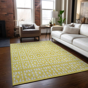 HomeRoots 9' Contemporary Yellow and Ivory Geometric Washable Area Rug for Indoor and Outdoor Spaces 613817