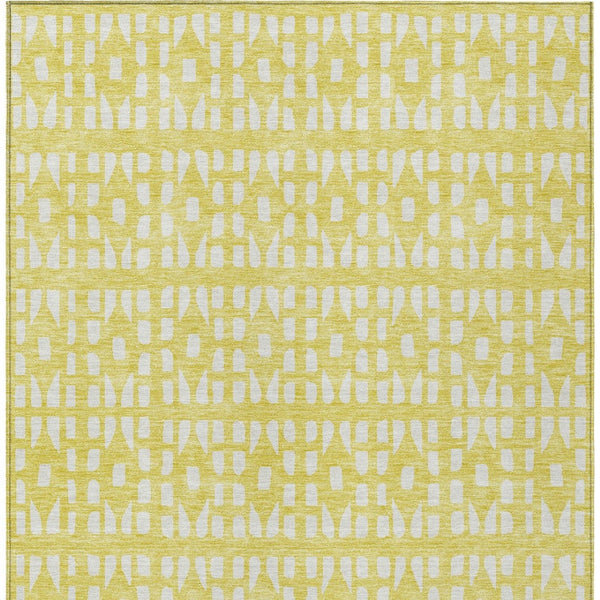 HomeRoots 5' Bright Yellow and Ivory Geometric Washable Area Rug for Indoor and Outdoor Spaces, Durable Design 10' X 14' 613818