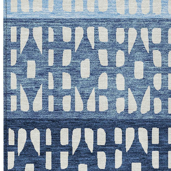 HomeRoots 5' Stylish Blue and Ivory Geometric Area Rug for Indoor/Outdoor Use - Easy Care, Durable Design 5' X 8' 613826