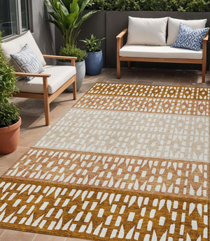 HomeRoots 5' Modern Geometric Area Rug in Warm Orange and Beige - Washable for Indoor and Outdoor Use 5' X 8' 613862