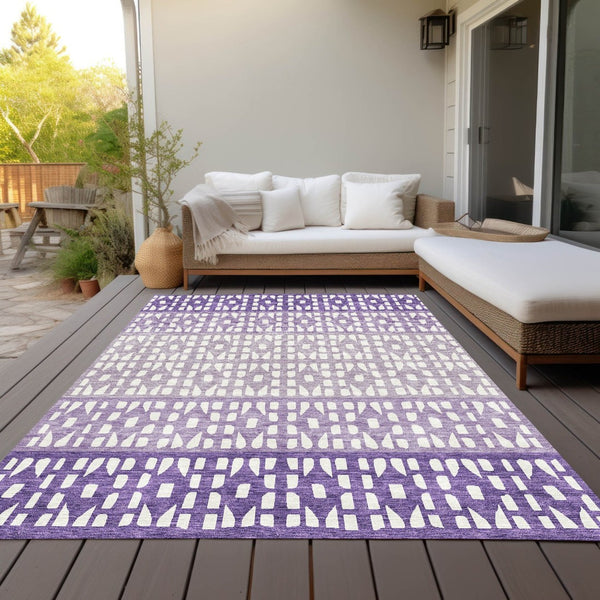 HomeRoots 5' Modern Purple Lavender and Ivory Geometric Washable Area Rug for Indoor and Outdoor Spaces 9' X 12' 613871