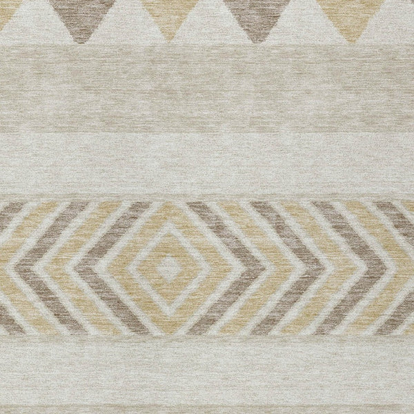 HomeRoots 5' Beige Ivory and Taupe Southwestern Area Rug - Durable, Washable, Perfect for Indoor/Outdoor Use 5' X 8' 613880