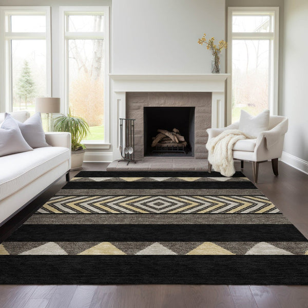 HomeRoots 5' Southwestern Indoor Outdoor Area Rug - Durable, Washable, Stylish, Perfect for High-Traffic Spaces 5' X 8' 613886