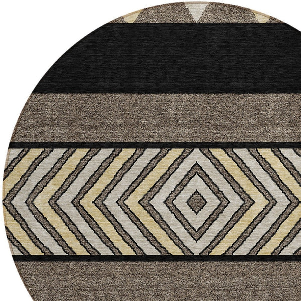 HomeRoots 5' Southwestern Indoor Outdoor Area Rug - Durable, Washable, Stylish, Perfect for High-Traffic Spaces 8' Round 613887