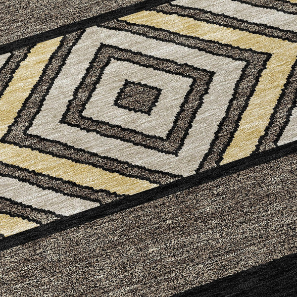 HomeRoots 5' Southwestern Indoor Outdoor Area Rug - Durable, Washable, Stylish, Perfect for High-Traffic Spaces 8' Round 613887