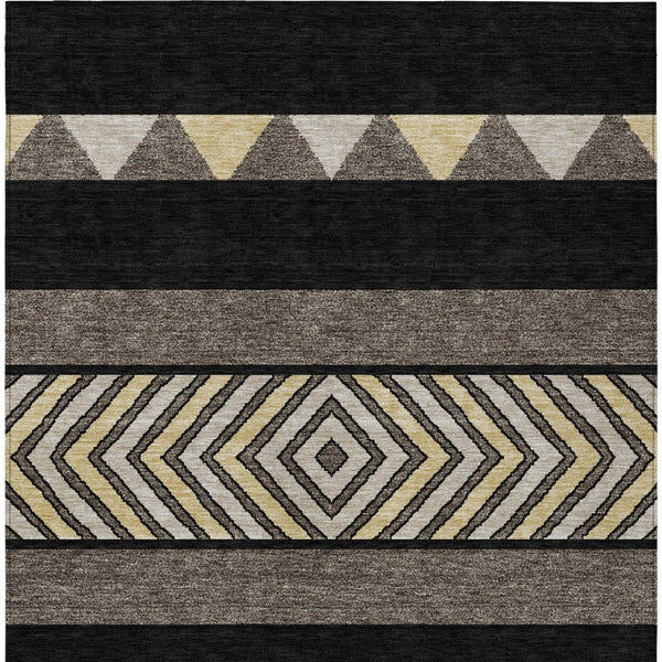 HomeRoots 5' Southwestern Indoor Outdoor Area Rug - Durable, Washable, Stylish, Perfect for High-Traffic Spaces 10' X 14' 613890