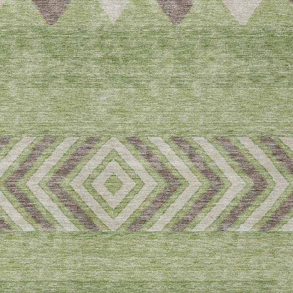 HomeRoots 5' Southwestern Indoor Outdoor Area Rug in Green, Taupe, and Ivory - Durable, Washable Design for All Spaces 5' X 8' 613898