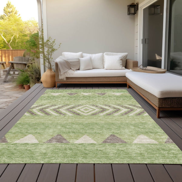 HomeRoots 5' Southwestern Indoor Outdoor Area Rug in Green, Taupe, and Ivory - Durable, Washable Design for All Spaces 8' X 10' 613900