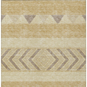 HomeRoots 5' Southwestern Area Rug - Washable, Stain-Resistant, Durable Indoor/Outdoor Design for Any Space 5' X 8' 613904