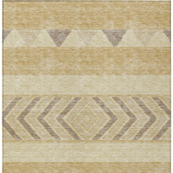HomeRoots 5' Southwestern Area Rug - Washable, Stain-Resistant, Durable Indoor/Outdoor Design for Any Space 5' X 8' 613904