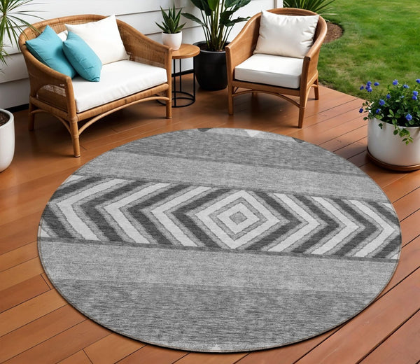 HomeRoots 5' Versatile Gray Charcoal and Silver Southwestern Indoor Outdoor Area Rug for Stylish Living Spaces 8' Round 613911