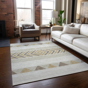 HomeRoots 5' Southwestern Indoor Outdoor Area Rug – Stylish Ivory, Beige & Taupe Design, Machine Washable, Durable 5' X 8' 613916