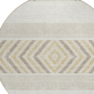 HomeRoots 5' Southwestern Indoor Outdoor Area Rug – Stylish Ivory, Beige & Taupe Design, Machine Washable, Durable 8' Round 613917