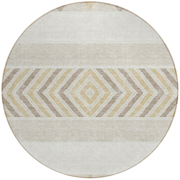 HomeRoots 5' Southwestern Indoor Outdoor Area Rug – Stylish Ivory, Beige & Taupe Design, Machine Washable, Durable 8' Round 613917