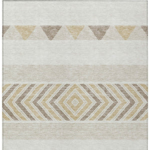 HomeRoots 5' Southwestern Indoor Outdoor Area Rug – Stylish Ivory, Beige & Taupe Design, Machine Washable, Durable 8' X 10' 613918