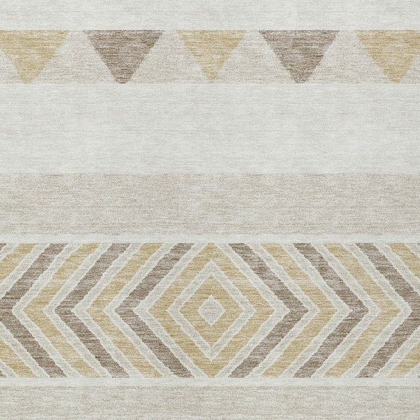 HomeRoots 5' Southwestern Indoor Outdoor Area Rug – Stylish Ivory, Beige & Taupe Design, Machine Washable, Durable 10' X 14' 613920