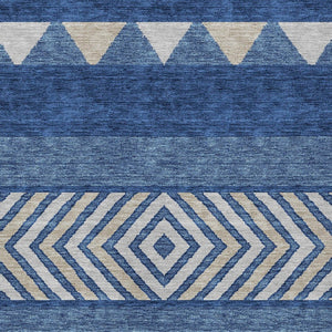 HomeRoots 5' Southwestern-Inspired Indoor/Outdoor Area Rug in Navy Blue, Ivory & Beige – Machine Washable! 9' X 12' 613931