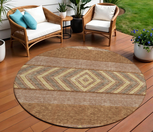 HomeRoots 5' Durable Southwestern Area Rug in Orange, Wheat & Taupe – Stylish, Washable Indoor/Outdoor Accent 8' Round 613941