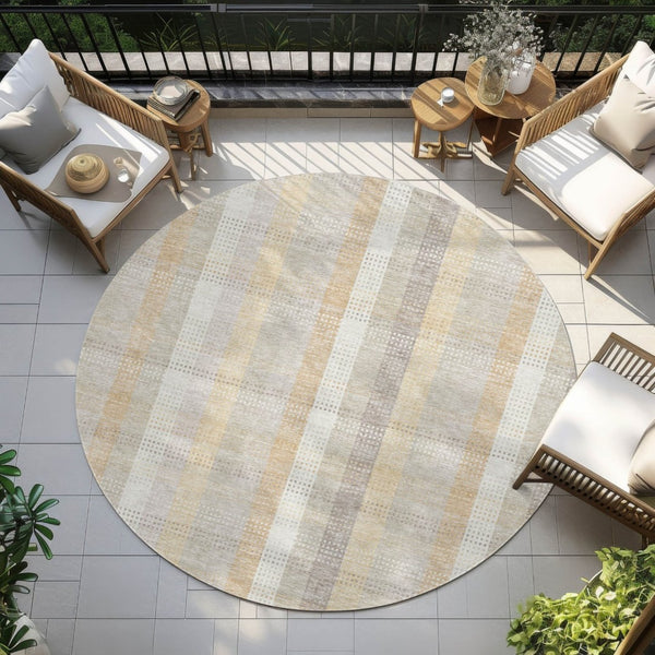 HomeRoots 5' Classic Plaid Indoor Outdoor Area Rug in Ivory Beige and Tan - Durable, Washable, Versatile Design 8' Round 613971