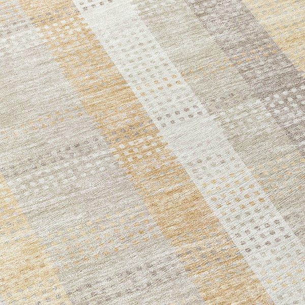 HomeRoots 5' Classic Plaid Indoor Outdoor Area Rug in Ivory Beige and Tan - Durable, Washable, Versatile Design 8' Round 613971